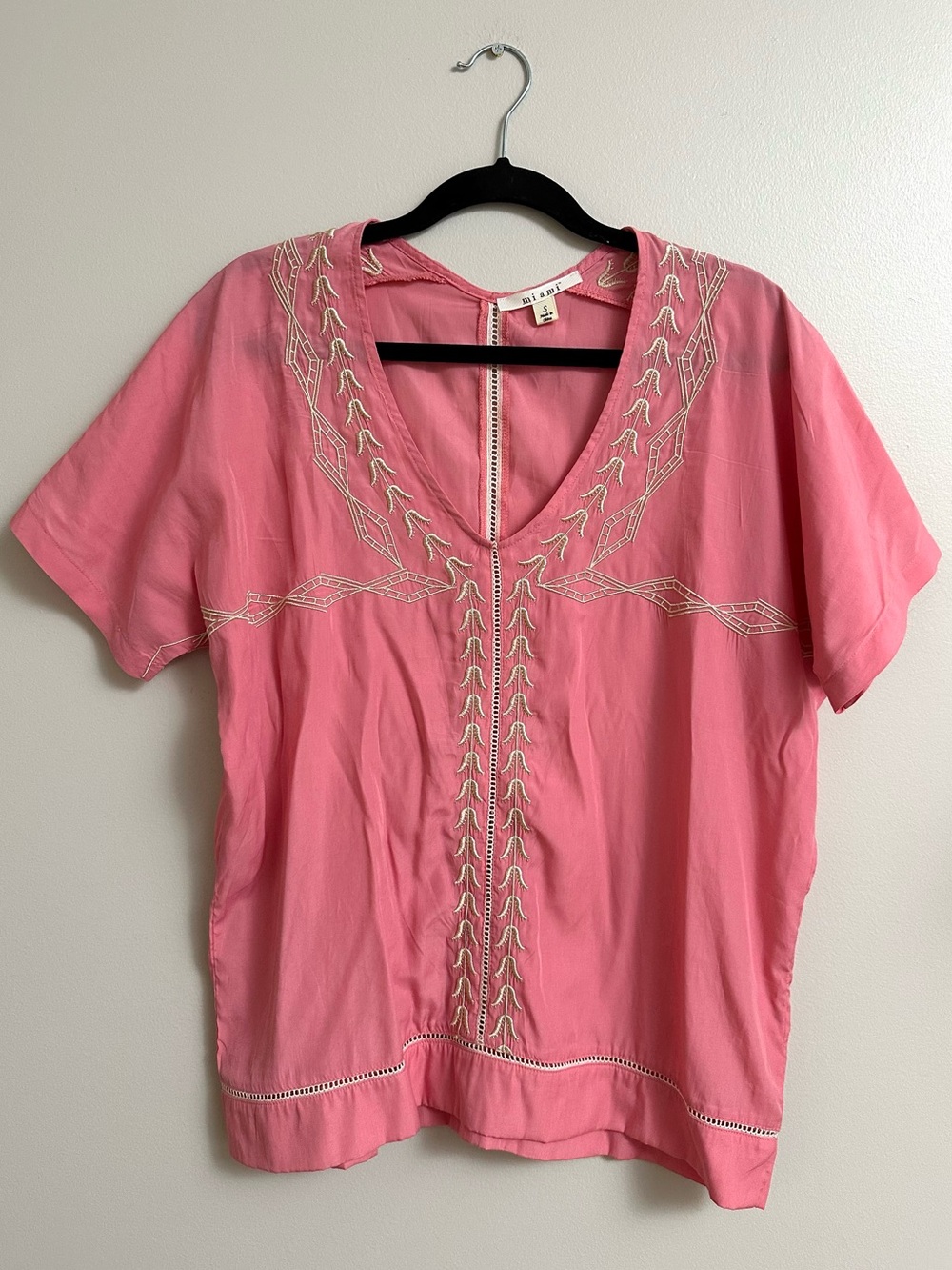 mi ami Pink Embroidered V-Neck Blouse Boho Chic Coastal Resort